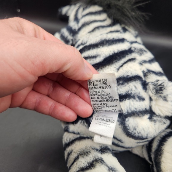 Jellycat Bashful Zebra Plush Toy Stuffed Animal Black White Soft London Safari - Picture 9 of 12